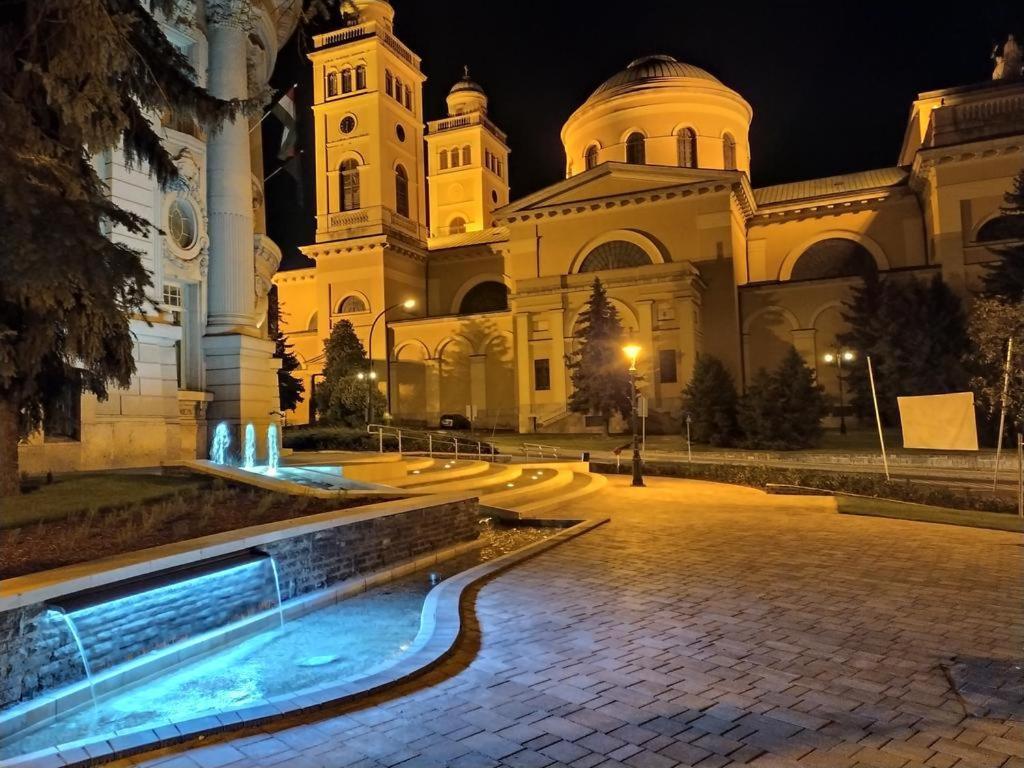 ホテル Borostyan Vendeghaz エゲル エクステリア 写真